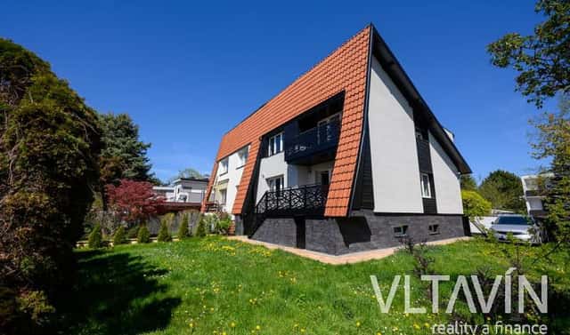 Prodej domu 232 m² s pozemkem 391 m², Jeřická, Praha 9 – Horní Počernice