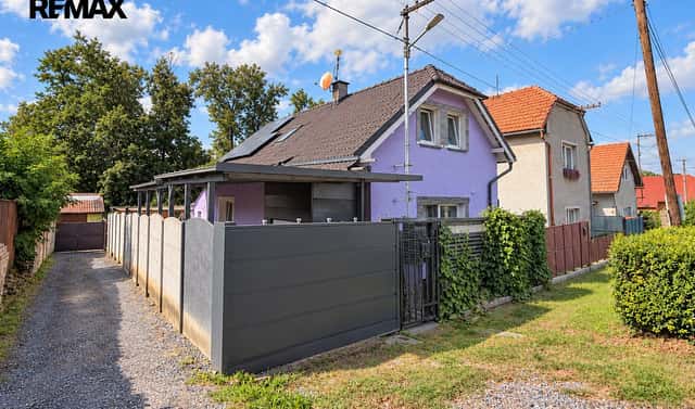Prodej domu 130 m² s pozemkem 452 m², Svojšice, okres Kolín