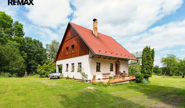 Prodej domu 150 m² s pozemkem 3 942 m², Blatce – Houska, okres Česká Lípa
