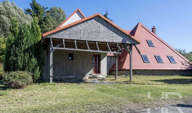 Prodej domu 202 m² s pozemkem 2 142 m², Šternberk – Dalov, okres Olomouc