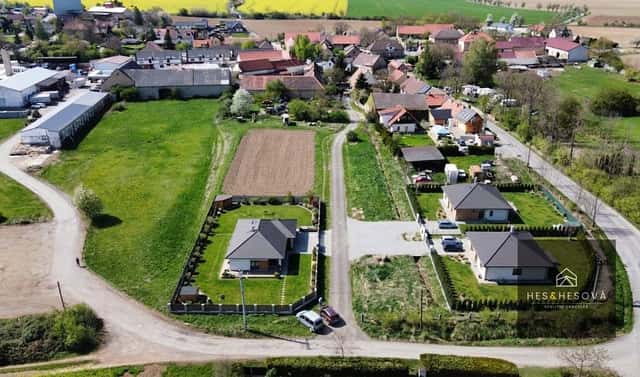 Prodej stavebního pozemku 805 m², Vysoký Újezd – Kuchař, okres Beroun