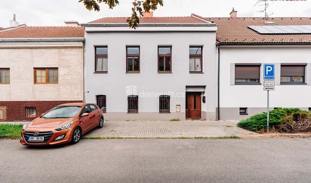 Prodej domu 160 m² s pozemkem 272 m², Nerudova, Břeclav