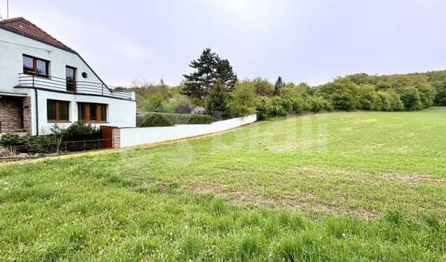 Prodej stavebního pozemku 3 665 m², Mokrá-Horákov, okres Brno-venkov