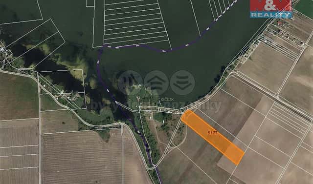 Prodej pole 8 249 m², Pasohlávky, okres Brno-venkov