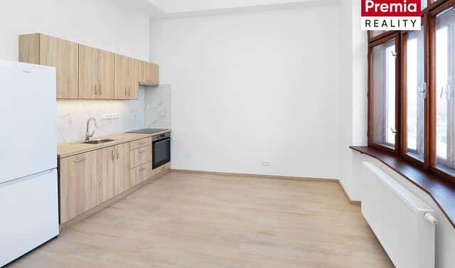 Pronájem bytu 2+kk 43 m², Dr. Milady Horákové, Znojmo