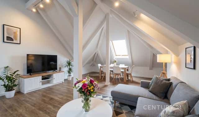 Prodej bytu 4+kk 136 m², Poděbradova, Úvaly, okres Praha-východ