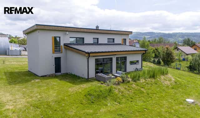 Prodej domu 193 m² s pozemkem 2 605 m², Krhová, okres Vsetín
