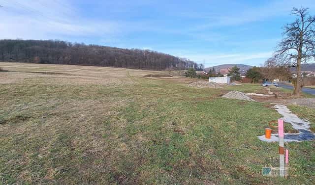 Prodej stavebního pozemku 1 150 m², Chuderov, okres Ústí nad Labem