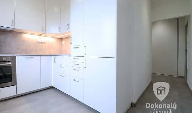 Pronájem bytu 2+1 52 m², Topolová, Praha 10 – Záběhlice