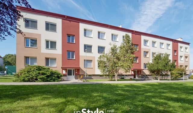 Prodej bytu 3+1 69 m², V Humnech, Kunovice, okres Uherské Hradiště