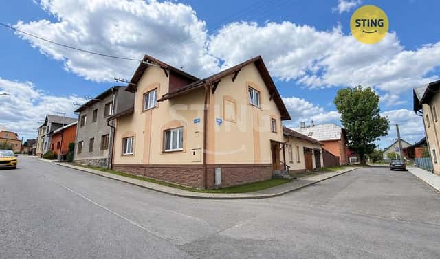 Prodej domu 280 m² s pozemkem 259 m², Neumannova, Bruntál