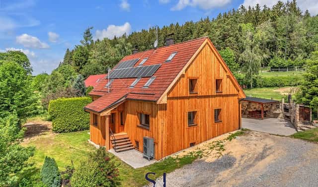Prodej domu 200 m² s pozemkem 26 844 m², Horní Planá – Pernek, okres Český Krumlov