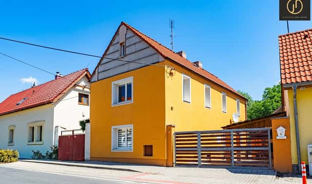 Prodej domu 136 m² s pozemkem 360 m², Makotřasy, okres Kladno