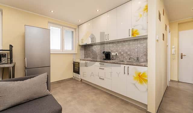 Prodej bytu 3+kk 57 m², U Červených domků, Hodonín