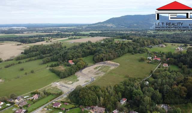 Prodej stavebního pozemku 25 721 m², Janovice, okres Frýdek-Místek