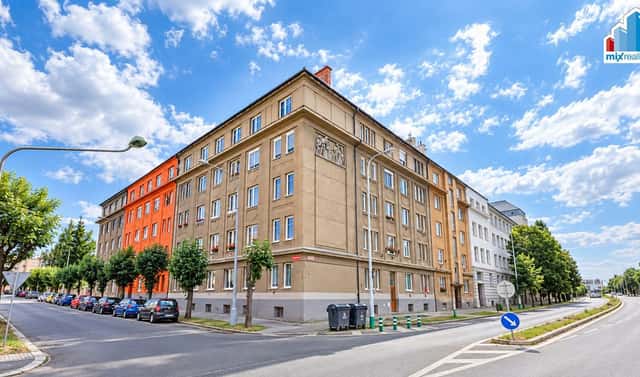 Prodej bytu 3+kk 82 m², náměstí Míru, Plzeň – Jižní Předměstí, okres Plzeň-město