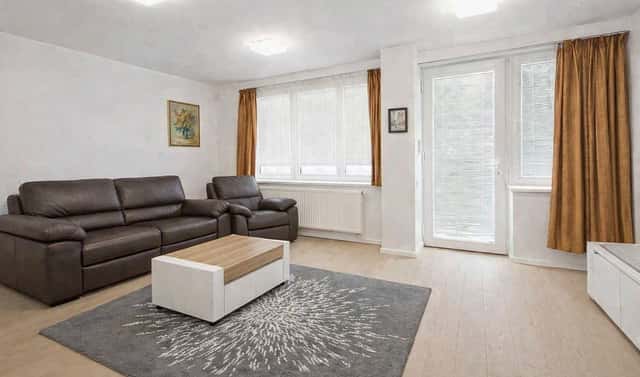 Pronájem domu 120 m² s pozemkem 1 m², Rozdělovská, Praha 6 – Břevnov