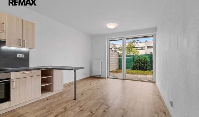 Pronájem bytu 2+kk 55 m², K Lutové, Plzeň – Černice, okres Plzeň-město