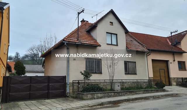 Prodej domu 743 m² s pozemkem 743 m², Nedašov, okres Zlín