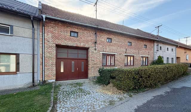 Prodej domu 90 m² s pozemkem 2 815 m², Pačlavice – Pornice, okres Kroměříž