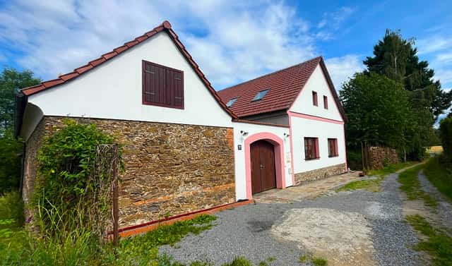 Prodej domu 241 m² s pozemkem 2 055 m², Jindřichův Hradec – Matná