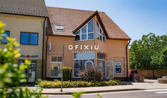 Prodej nájemního domu, činžáku 276 m², náměstí Míru, Hrušovany nad Jevišovkou, okres Znojmo