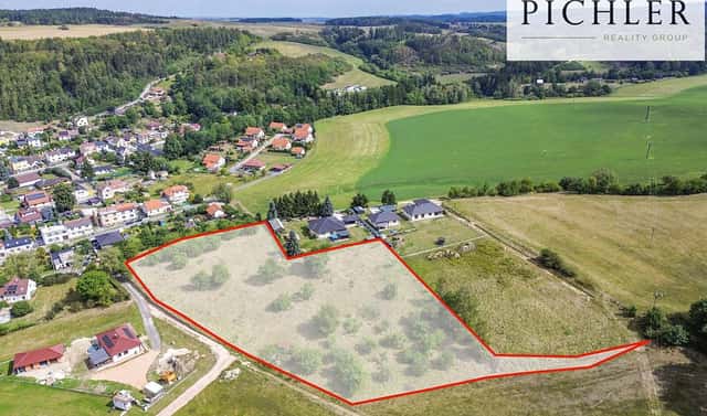 Prodej stavebního pozemku 10 447 m², Radnice, okres Rokycany