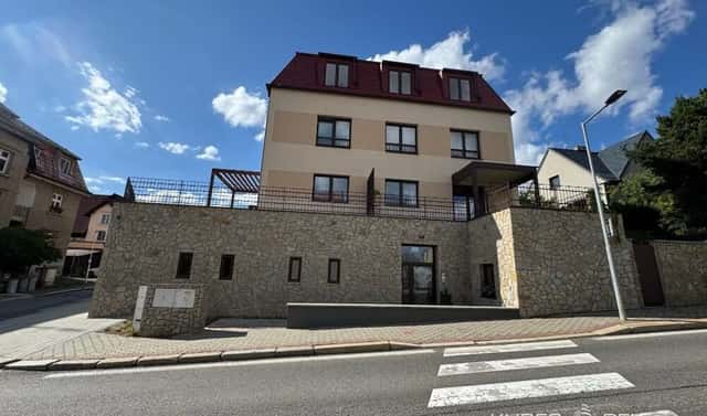 Pronájem kanceláře 42 m², Bechyňská, Tábor