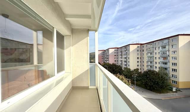 Pronájem bytu 3+1 60 m², Strnadova, Brno – Líšeň, okres Brno-město