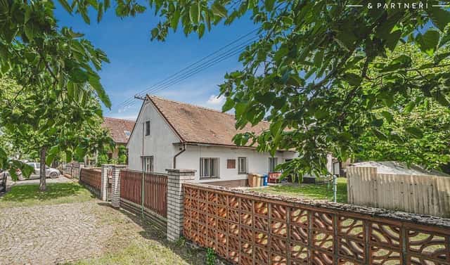 Prodej domu 126 m² s pozemkem 4 439 m², Na Dubech, Hradec Králové – Pouchov