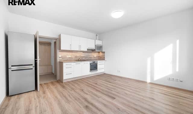 Pronájem bytu 1+kk 28 m², Vranovská, Brno – Zábrdovice, okres Brno-město