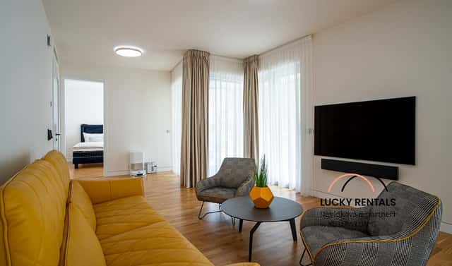 Pronájem bytu 2+kk 82 m², Dubová, Popovičky – Nebřenice, okres Praha-východ