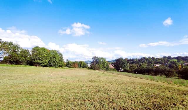 Prodej stavebního pozemku 1 000 m², Pozovská, Postupice, okres Benešov