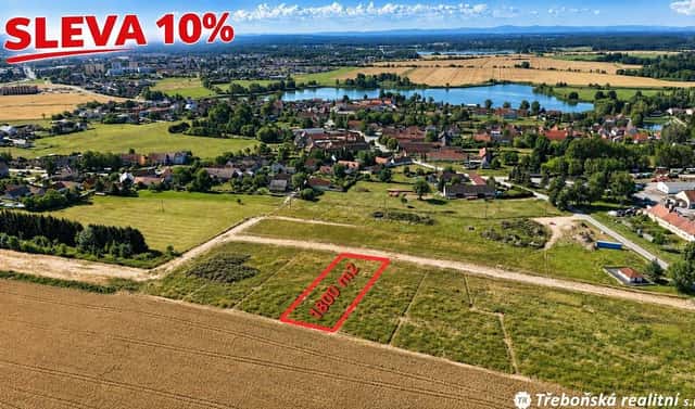 Prodej stavebního pozemku 1 800 m², Přesecká, Třeboň – Břilice, okres Jindřichův Hradec