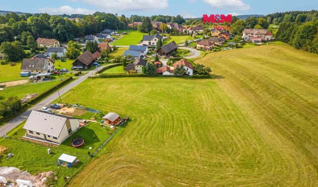 Prodej stavebního pozemku 1 046 m², Semily – Bítouchov