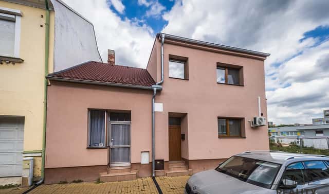 Prodej domu 242 m² s pozemkem 430 m², Komenského, Hodonín