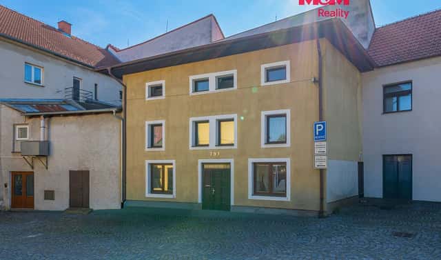 Prodej domu 190 m² s pozemkem 83 m², Malé nám., Votice, okres Benešov