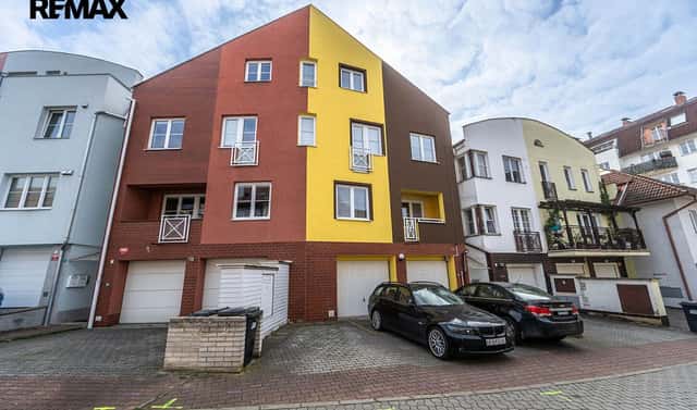 Prodej domu 330 m² s pozemkem 183 m², Hajní, Praha 9 – Kyje