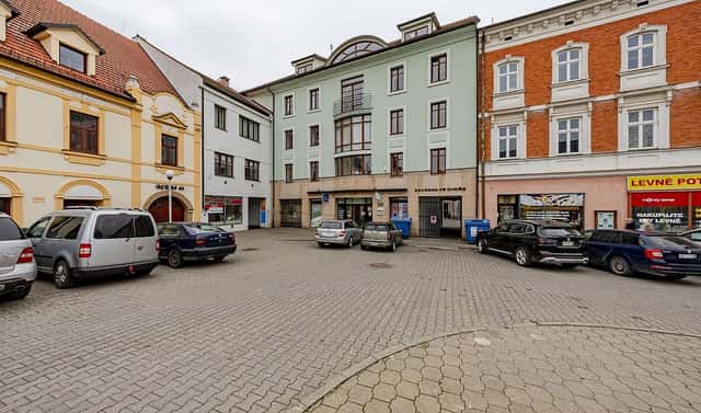 Prodej obchodních prostor 992 m², Uherské Hradiště