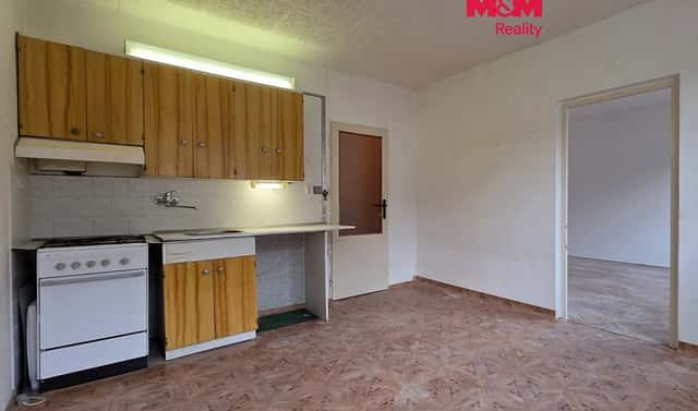 Prodej bytu 1+1 36 m², Hlavní, Aš, okres Cheb