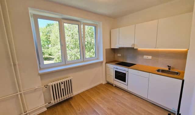 Pronájem bytu 2+1 57 m², Žatecká, Most