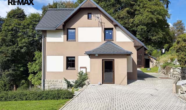 Prodej domu 197 m² s pozemkem 3 575 m², Nejdek – Tisová, okres Karlovy Vary