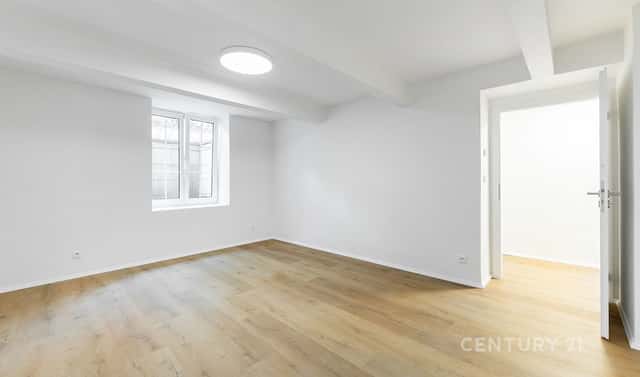 Prodej bytu 2+1 62 m², Velvarská, Praha 6 – Dejvice