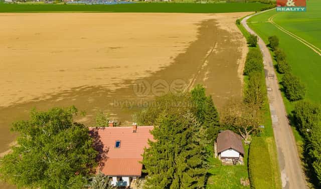 Prodej pole 3 474 m², Petrovice – Kanice, okres Hradec Králové