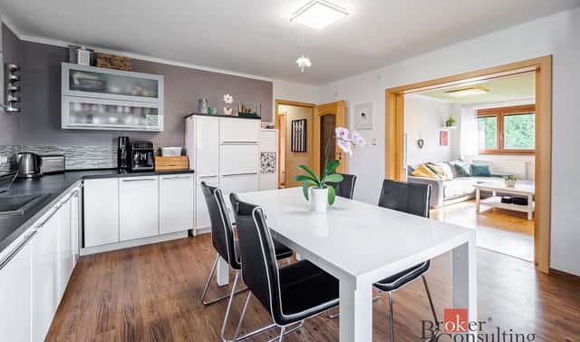 Prodej domu 180 m² s pozemkem 794 m², Jankov, okres České Budějovice