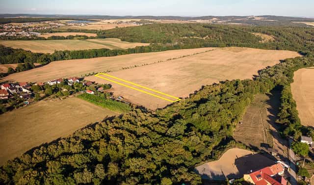 Prodej stavebního pozemku 3 932 m², Lukovany, okres Brno-venkov