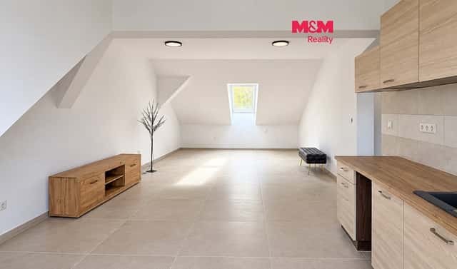 Pronájem bytu 2+kk 80 m², Poličská, Svitavy – Předměstí