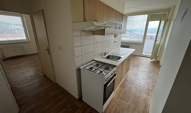 Pronájem bytu 3+1 64 m², M. G. Dobnera, Most