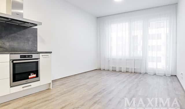 Pronájem bytu 2+kk 50 m², Hugo Haase, Praha 5 – Hlubočepy