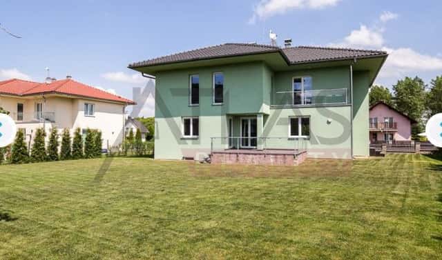 Pronájem domu 400 m² s pozemkem 1 000 m², Pod Valem II., Průhonice, okres Praha-západ